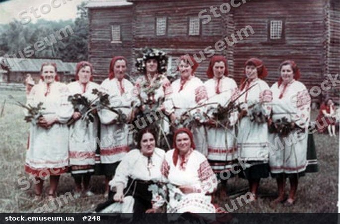 Традиція обряду «Водіння Куста» у селі Сварицевичі Дубровицького району Рівненської області (фото 3)