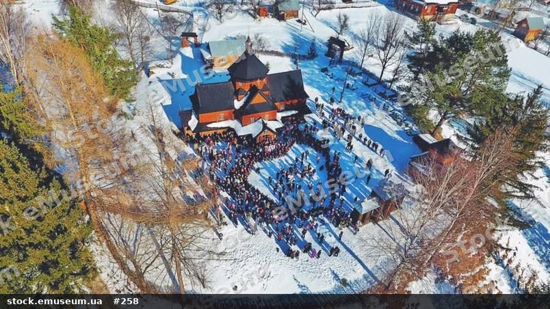 Гуцульська коляда та плєси Верховинського району Івано-Франківської області