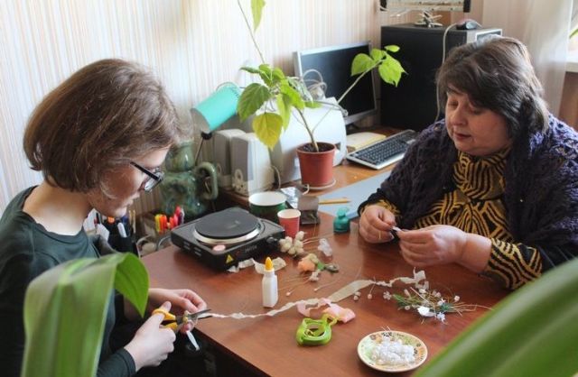 Технологія виготовлення «воскових» вінків на Вінниччині (фото 3)